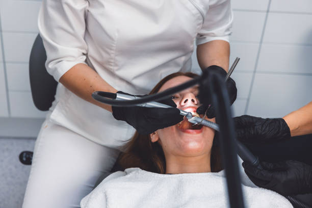 Best Mobile Emergency Dentist in Holiday Shores, IL